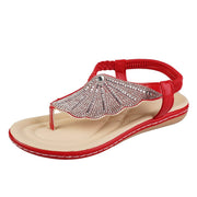 Nya Rhinestone Shell Flip-Flops Sandaler Sommar Beach Skor För Kvinnor Mode Casual Låg Klack Flat Slides Tofflor