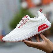 Vår och höst Nya koreanska fritidsskor för män herrskor all match tidvatten löparskor lata skor