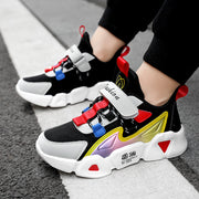 Laufschuhe aus Leder für kleine Mädchen