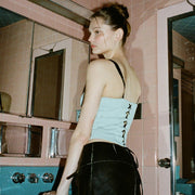 Kvinnors höst fransk mode Hot Girl Backless Sling Top