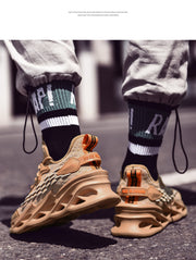 Wilde Sport-Freizeitschuhe