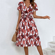 Kurzärmliges Sommerkleid für Damen mit kleinem Blumendruck